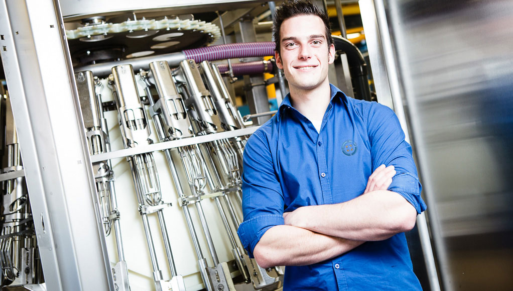 beautologylaser.com-service-engineer